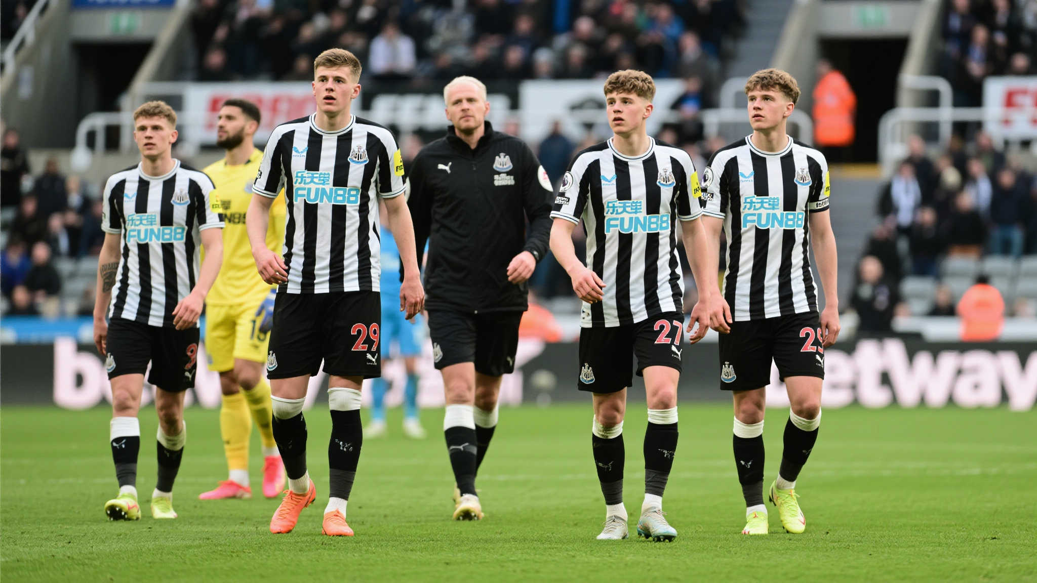 萨默尔决定薪水减半,与多特续签顾问合同 同时,从全局考虑节省预算其实暗藏难言隐患策略部署风